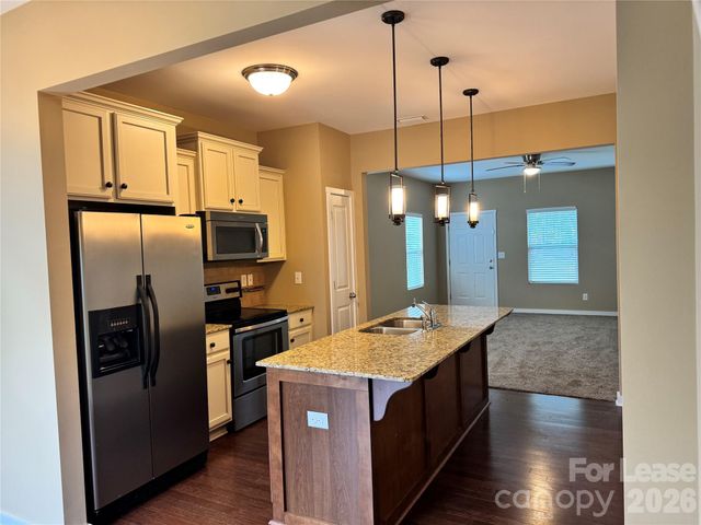 4732 Johnston Oehler Road, Charlotte, NC 28269