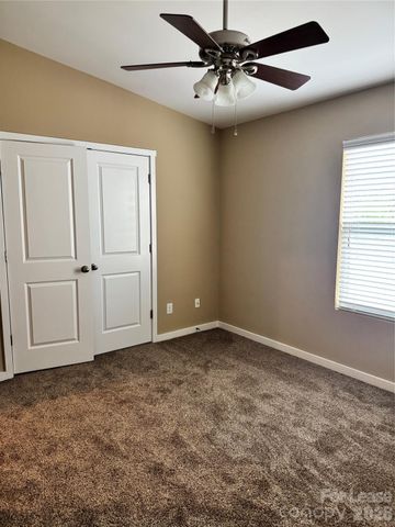 4732 Johnston Oehler Road, Charlotte, NC 28269
