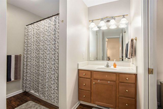 6825 Windwater Court 39, Norton Shores, MI 49444