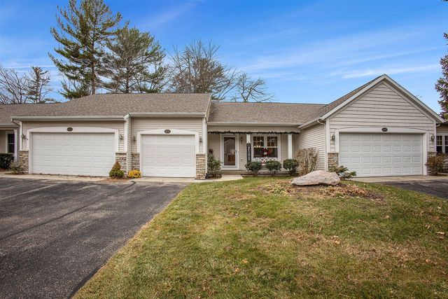 6825 Windwater Court 39, Norton Shores, MI 49444