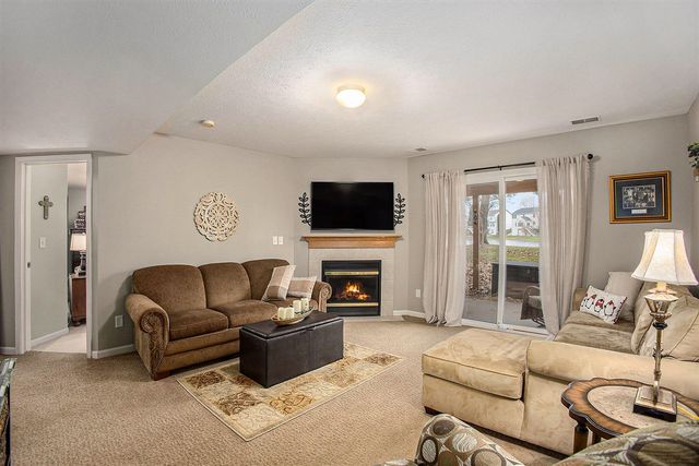 6825 Windwater Court 39, Norton Shores, MI 49444