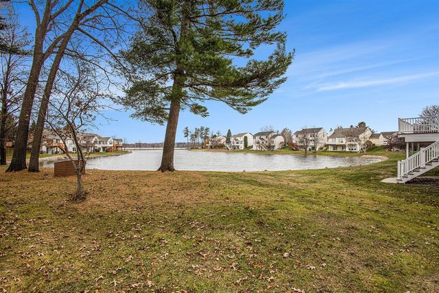 6825 Windwater Court 39, Norton Shores, MI 49444