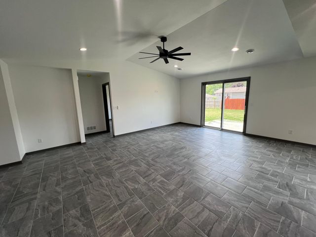 1425 Sunrise Avenue SE, Rochester, MN 55904