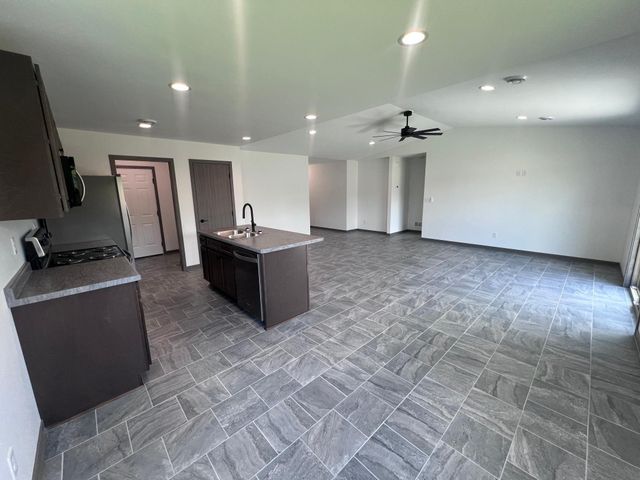 1425 Sunrise Avenue SE, Rochester, MN 55904
