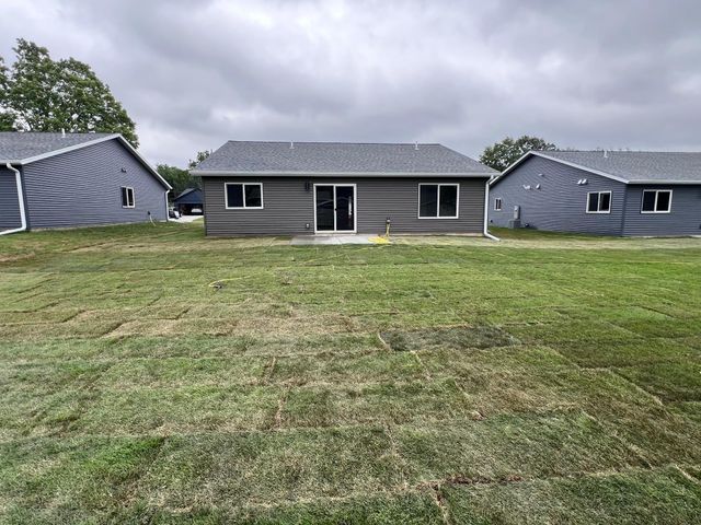 1425 Sunrise Avenue SE, Rochester, MN 55904