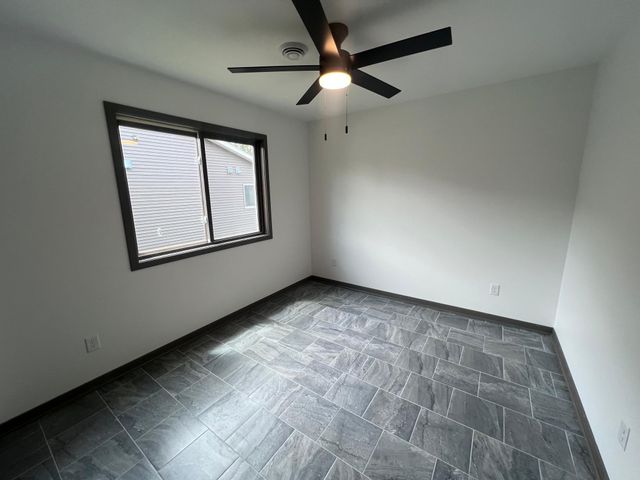 1425 Sunrise Avenue SE, Rochester, MN 55904