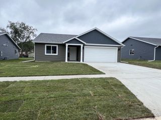 1425 Sunrise Avenue SE, Rochester, MN 55904