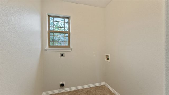 3600 Picasso Boulevard, Bentonville, AR 72712