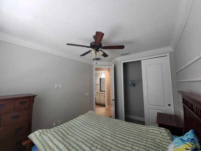 10052 EAGLE CREEK CENTER BOULEVARD, Orlando, FL 32832