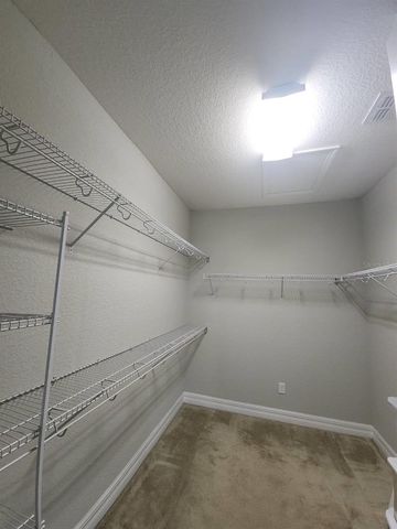 10052 EAGLE CREEK CENTER BOULEVARD, Orlando, FL 32832