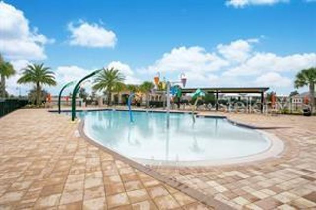 10052 EAGLE CREEK CENTER BOULEVARD, Orlando, FL 32832