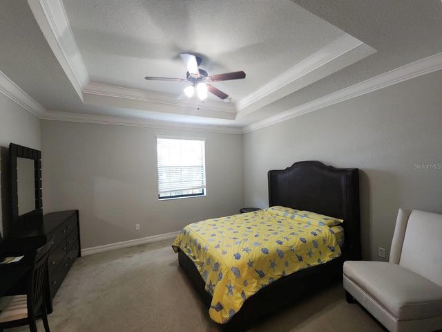 10052 EAGLE CREEK CENTER BOULEVARD, Orlando, FL 32832