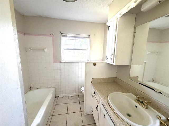 8104 NE 28th Street, Spencer, OK 73084