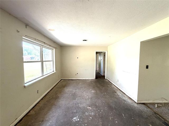 8104 NE 28th Street, Spencer, OK 73084