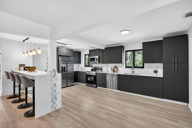 454 Dover Road, Jupiter, FL 33469