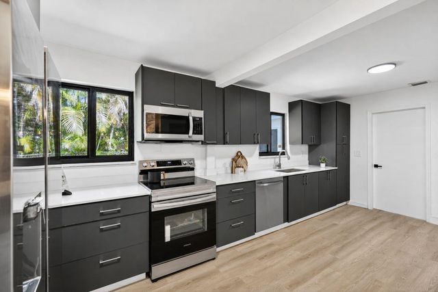 454 Dover Road, Jupiter, FL 33469