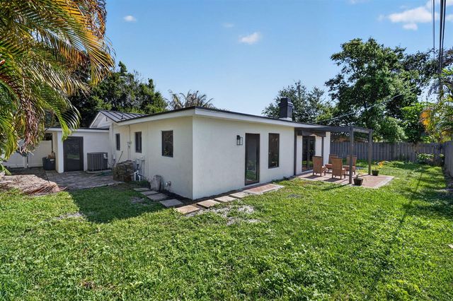 454 Dover Road, Jupiter, FL 33469