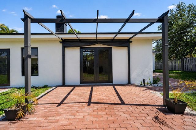 454 Dover Road, Jupiter, FL 33469
