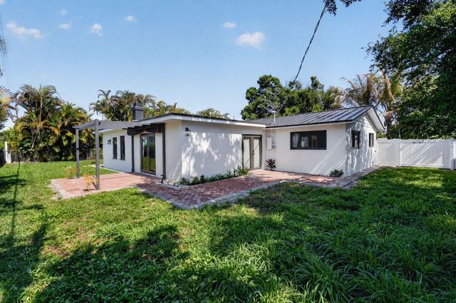 454 Dover Road, Jupiter, FL 33469