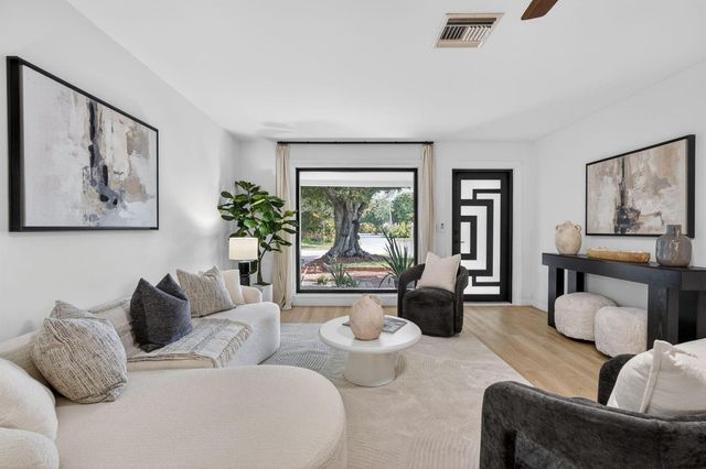 454 Dover Road, Jupiter, FL 33469
