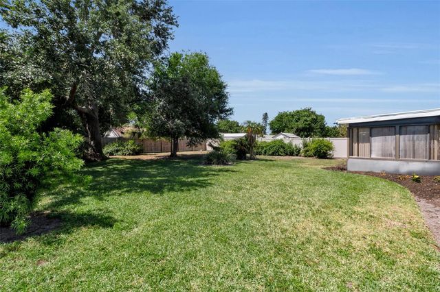 6707 35TH AVENUE W, Bradenton, FL 34209