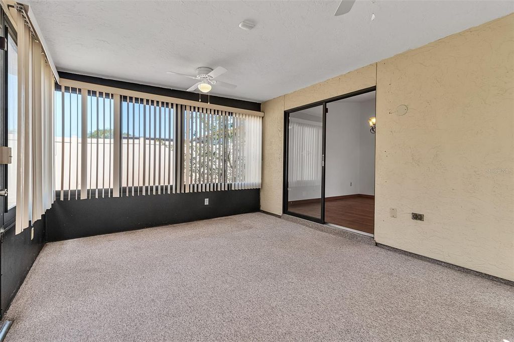 Image 30 of property listing at 6707 35TH AVENUE W, Bradenton, FL 34209