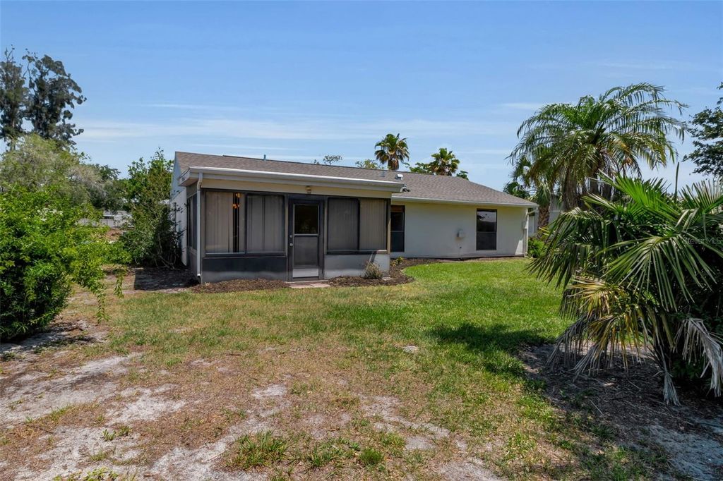 Image 35 of property listing at 6707 35TH AVENUE W, Bradenton, FL 34209
