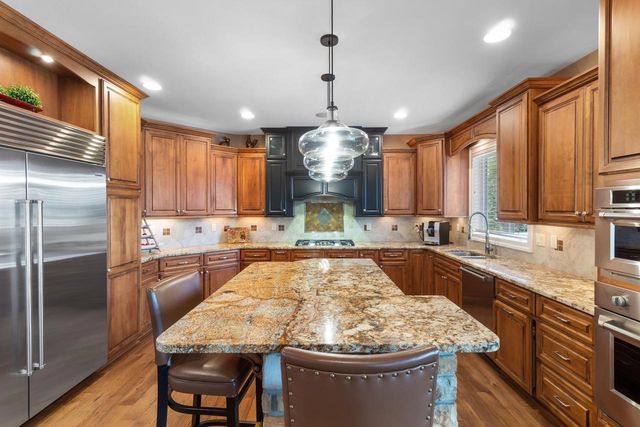 6645 Jerry Ryan Trail, Sun Prairie, WI 53590