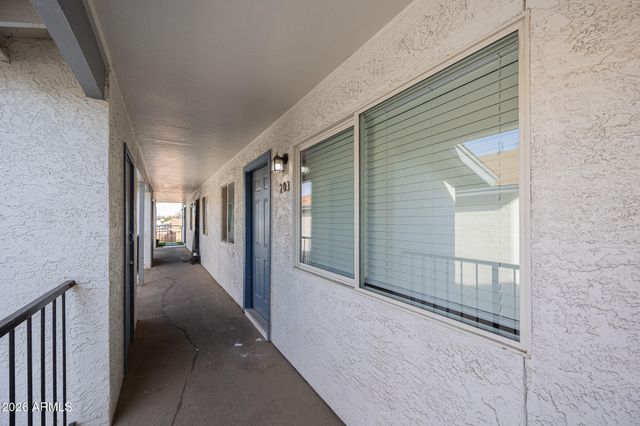 329 N 11TH Street 203, Phoenix, AZ 85006