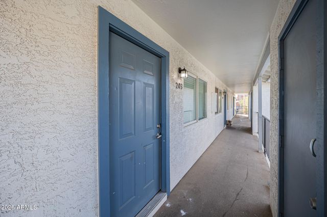 329 N 11TH Street 203, Phoenix, AZ 85006