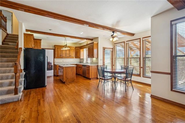 7640 N Lucerne Court, Kansas City, MO 64151