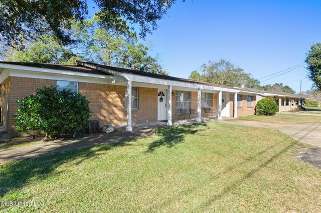 387 Greenwood Drive, Biloxi, MS 39531