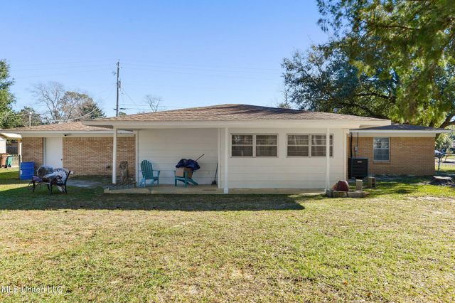 387 Greenwood Drive, Biloxi, MS 39531