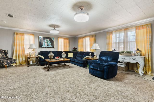 387 Greenwood Drive, Biloxi, MS 39531