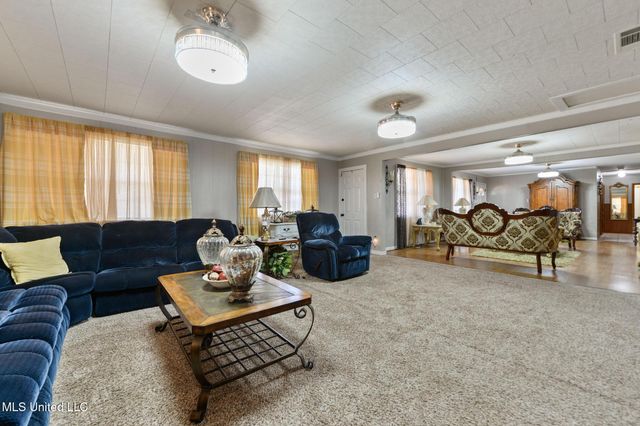 387 Greenwood Drive, Biloxi, MS 39531