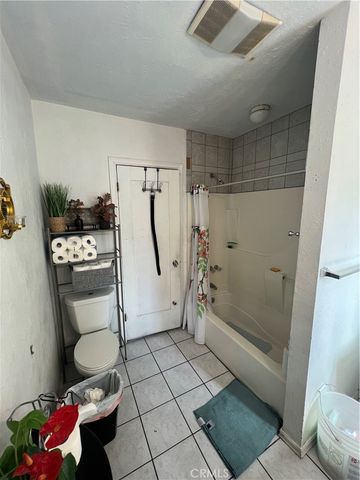 727 Oakford, East Los Angeles, CA 90022