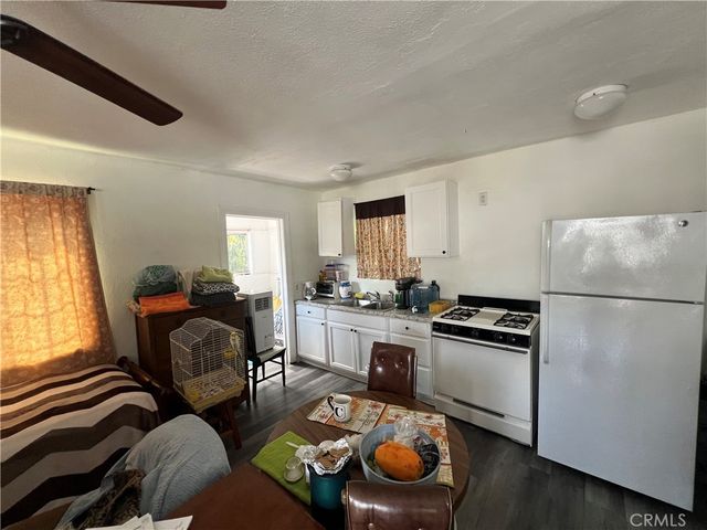 727 Oakford, East Los Angeles, CA 90022
