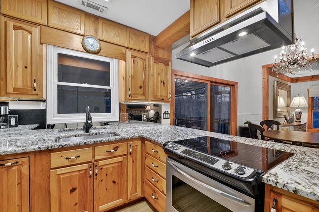 171 Mohawk Trail, Ellijay, GA 30540