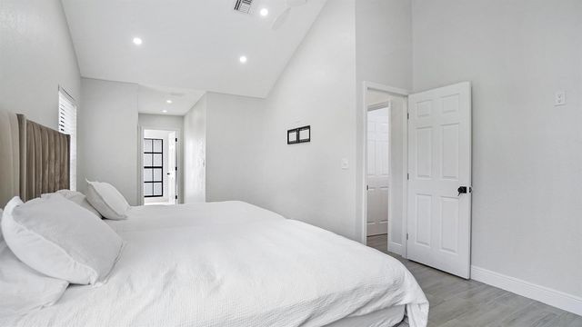 10131 Camelback Lane, Boca Raton, FL 33498