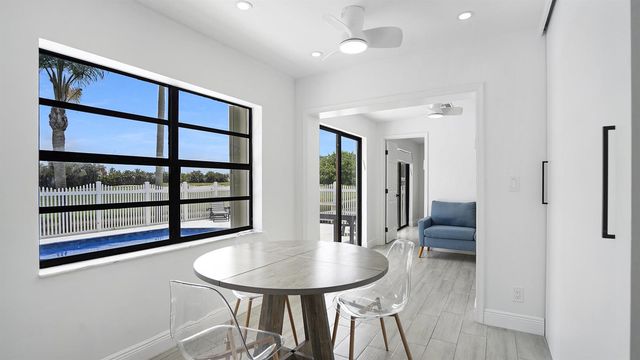 10131 Camelback Lane, Boca Raton, FL 33498