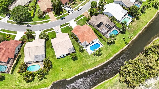 10131 Camelback Lane, Boca Raton, FL 33498
