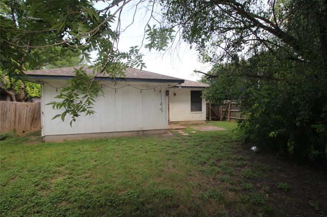 734 Latteridge DR, Austin, TX 78748