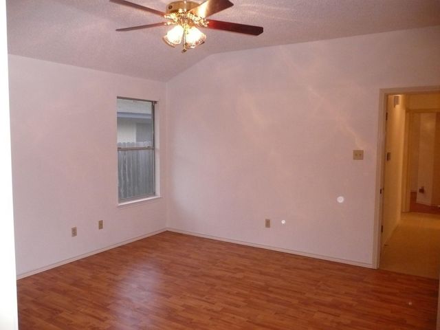 734 Latteridge DR, Austin, TX 78748