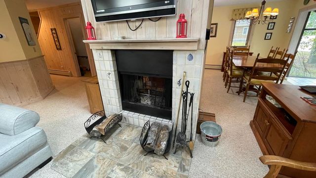 1 Pheasant Lane, Dover, VT 05356