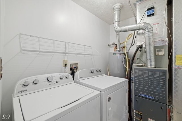 1672 Sagemeadow Drive, Brownsburg, IN 46112