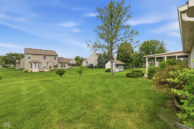 1672 Sagemeadow Drive, Brownsburg, IN 46112