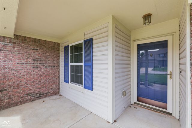 1672 Sagemeadow Drive, Brownsburg, IN 46112