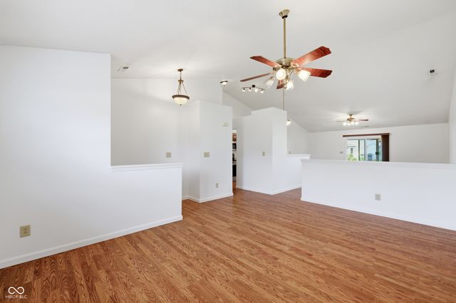 1672 Sagemeadow Drive, Brownsburg, IN 46112