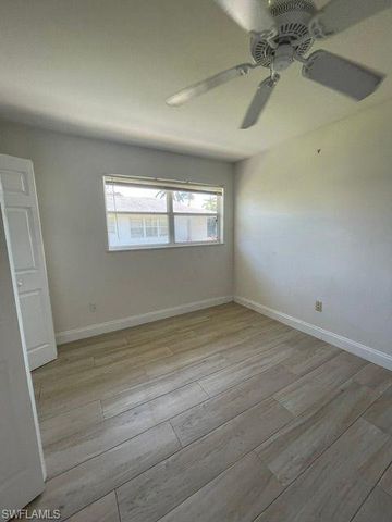517 96th AVE N A, Naples, FL 34108