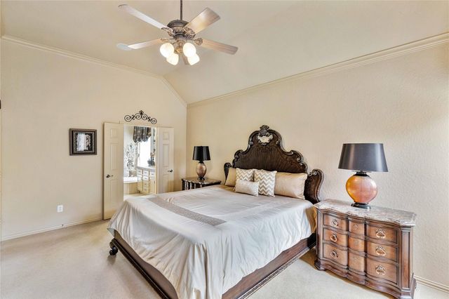 7 N Spring Brook Ct, Spring, TX 77382